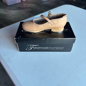 Theatricals Tan Kids Dress Shoes